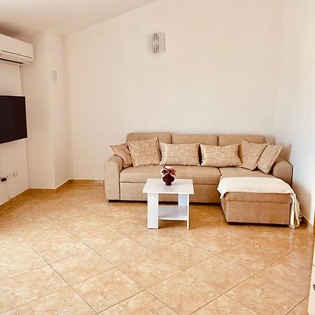 Apartments Brnada 우마그 외부 사진